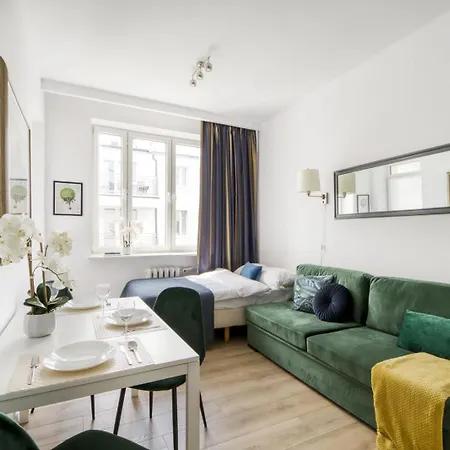 Unitapartments Zachodnia Ochota - Kompaktowe, Wygodne Daire Varşova