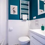 Unitapartments Zachodnia Ochota - Kompaktowe, Wygodne Apartment Warsaw