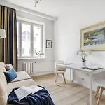 Unitapartments Zachodnia Ochota - Kompaktowe, Wygodne Apartment Warsaw