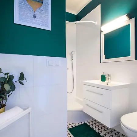 Unitapartments Zachodnia Ochota - Kompaktowe, Wygodne Varsóvia